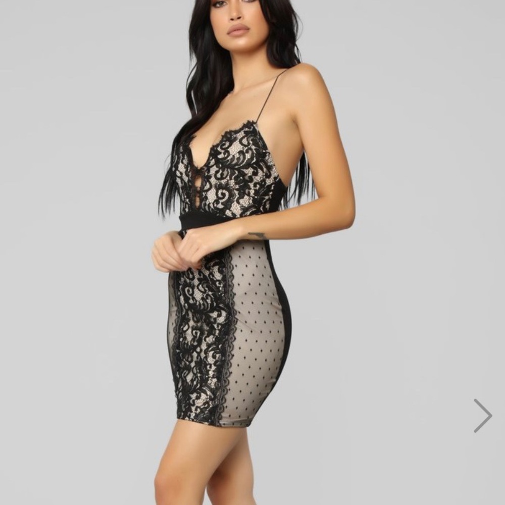 Lace Dress - Black/Nude